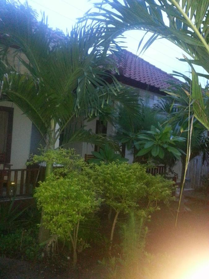 Family Bungalow Гили-Мено Экстерьер фото