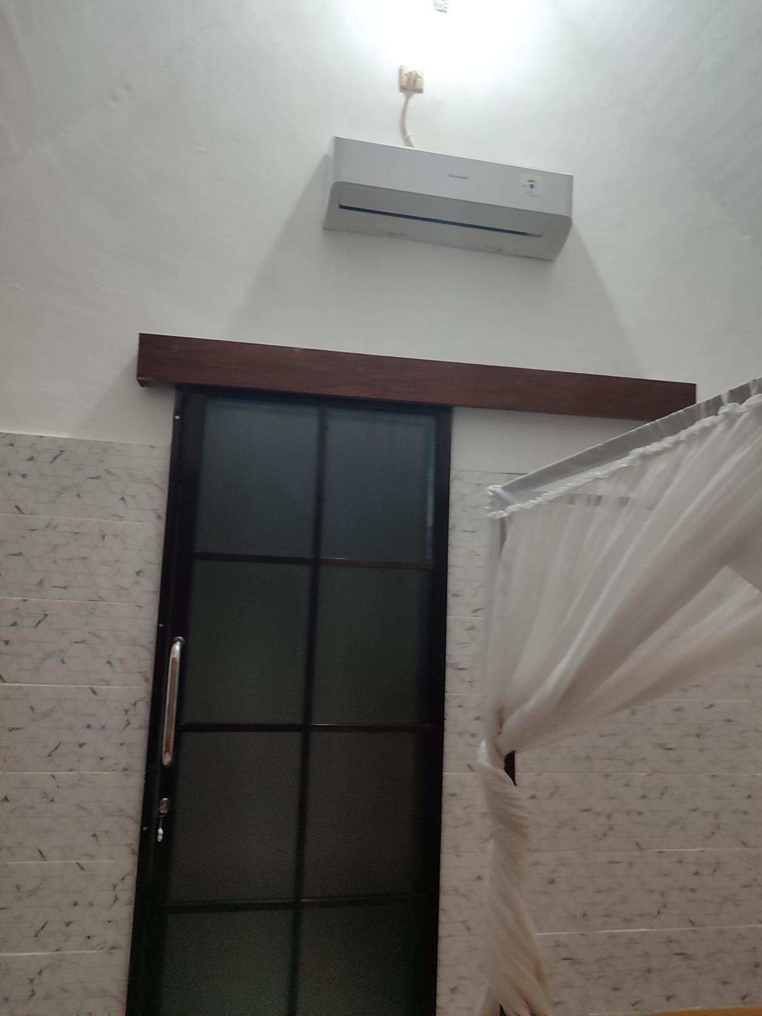 Family Bungalow Гили-Мено Экстерьер фото